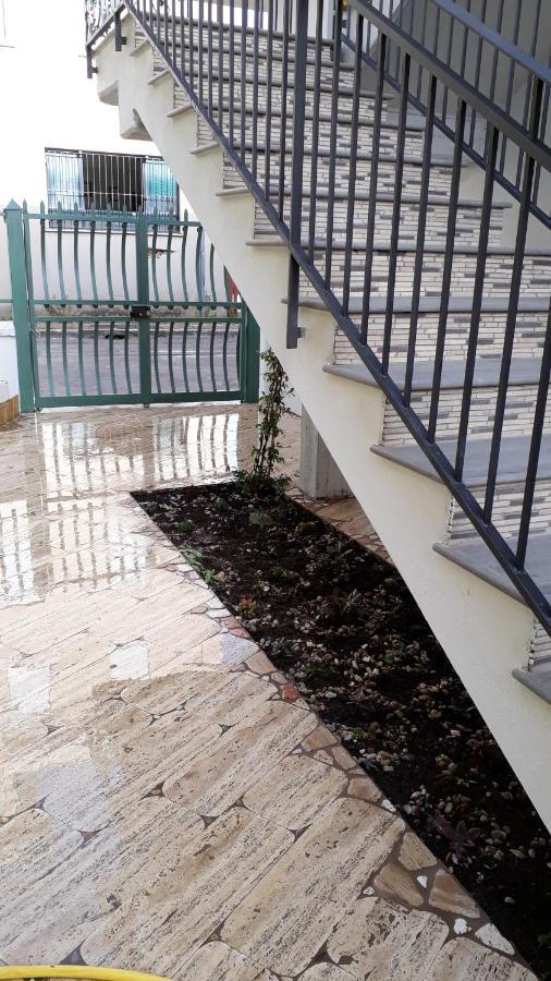 La Rezztella Acomodação com café da manhã Fondi Exterior foto